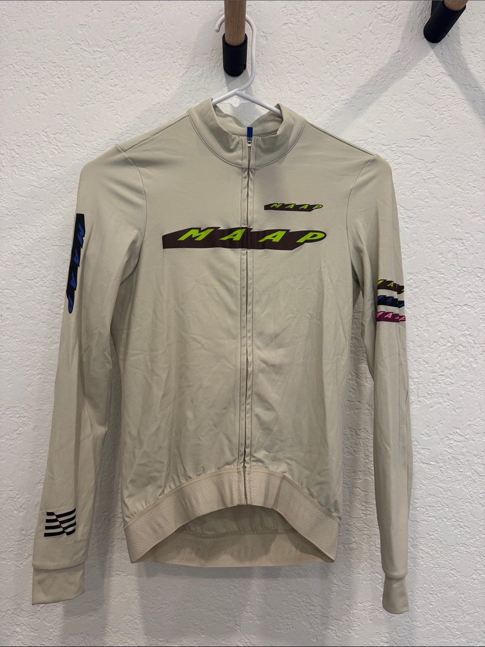 MAAP Women’s Long Sleeve Cycling Jersey — Light Beige